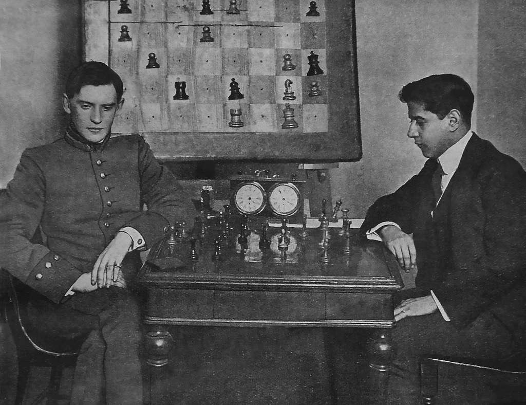 capablanca-vs-alekhine-1914-