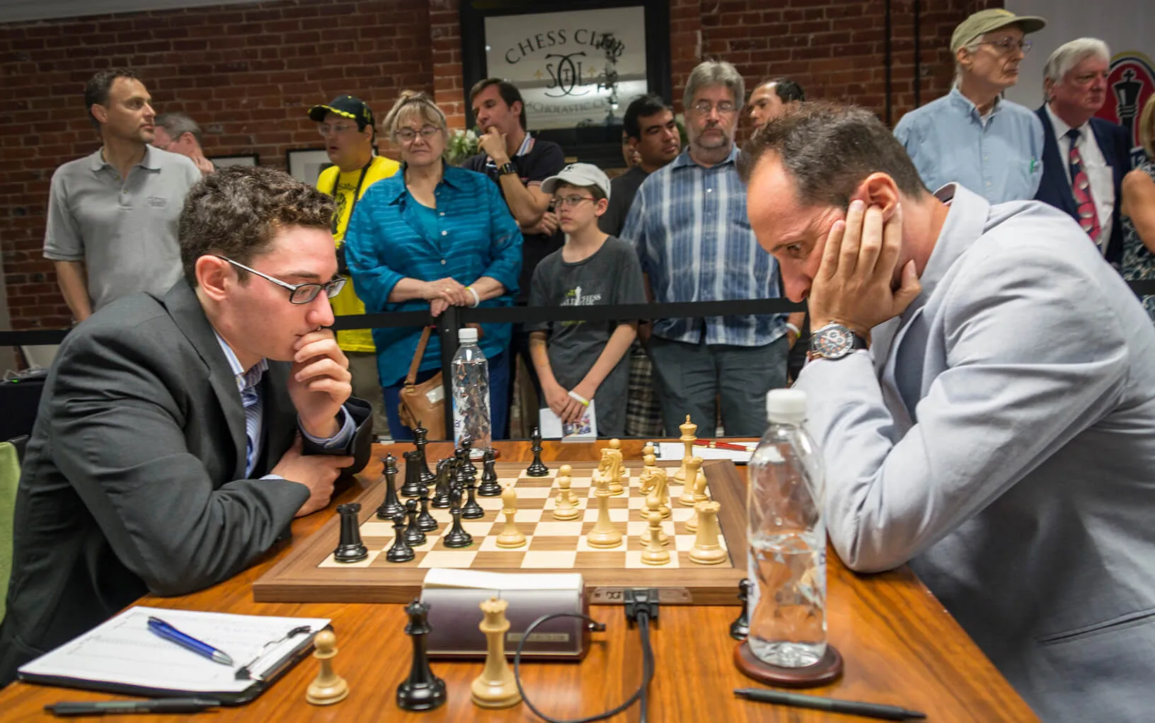 The 2015 Sinquefield Cup Commemorative Chess Set - Pieces Only - Picture 9 of 12