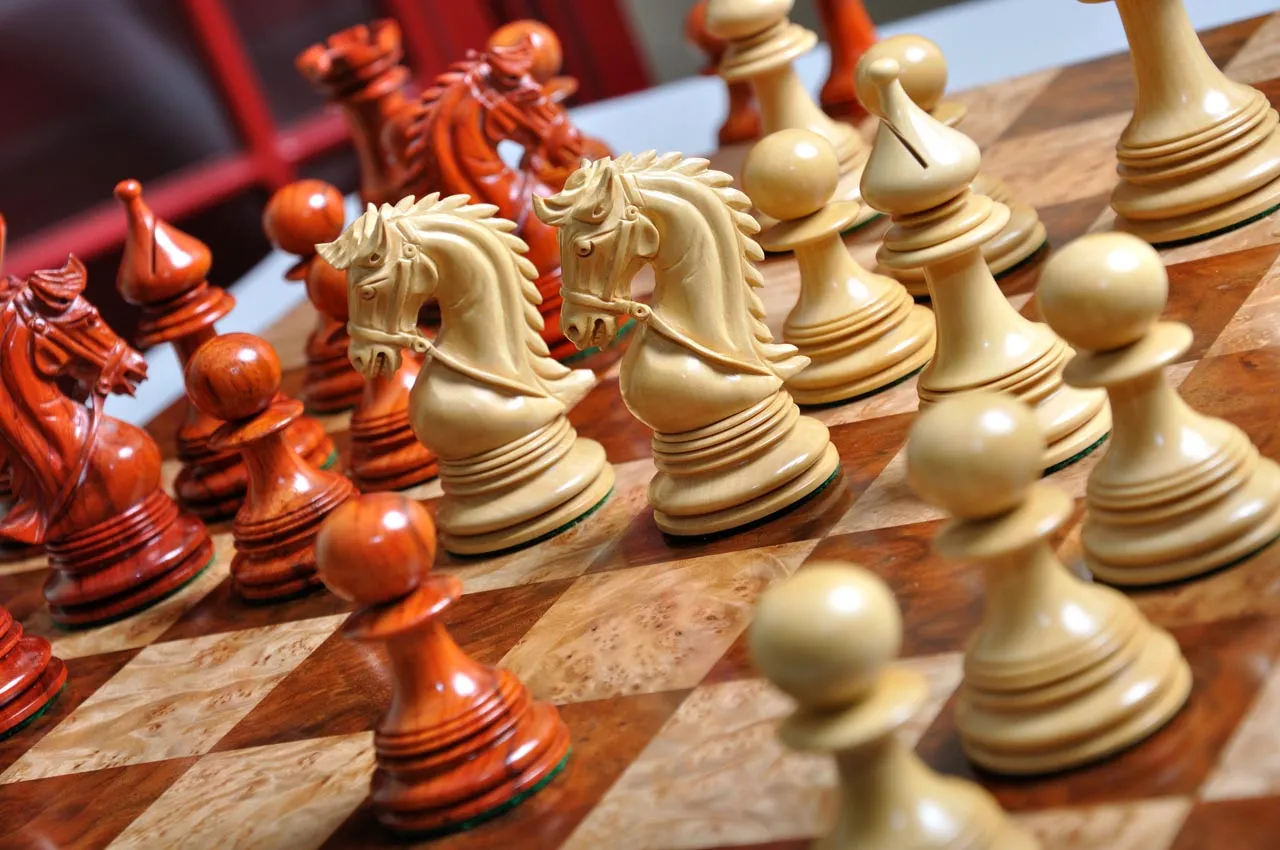House of Staunton Preston Luxury Chess Set 4.4"