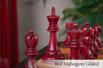 The Reykjavik II Series Tournament Chess Set and Tiroir Combination