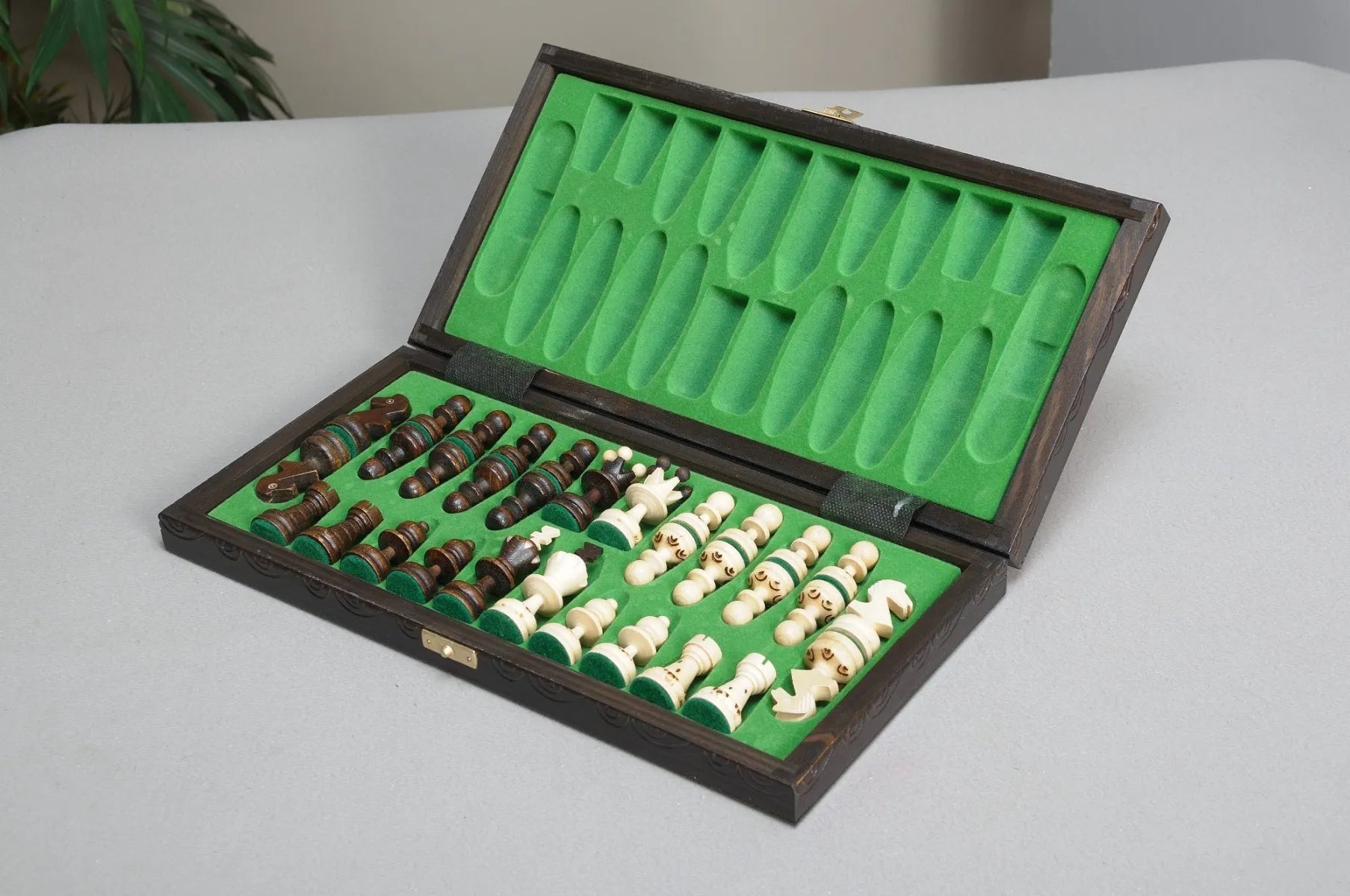 The Small Pearl Chess Set - INSERT – House of Staunton
