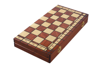 The Jowisz Chess Set & Board