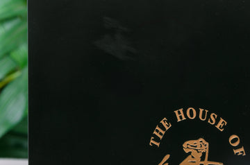 IMPERFECT - BLACK - GOLD LOGO - Premium Chess Box