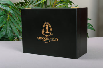 IMPERFECT - SINQUEFIELD - GOLD LOGO - Premium Chess Box