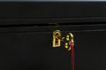 IMPERFECT - SINQUEFIELD - GOLD LOGO - Premium Chess Box