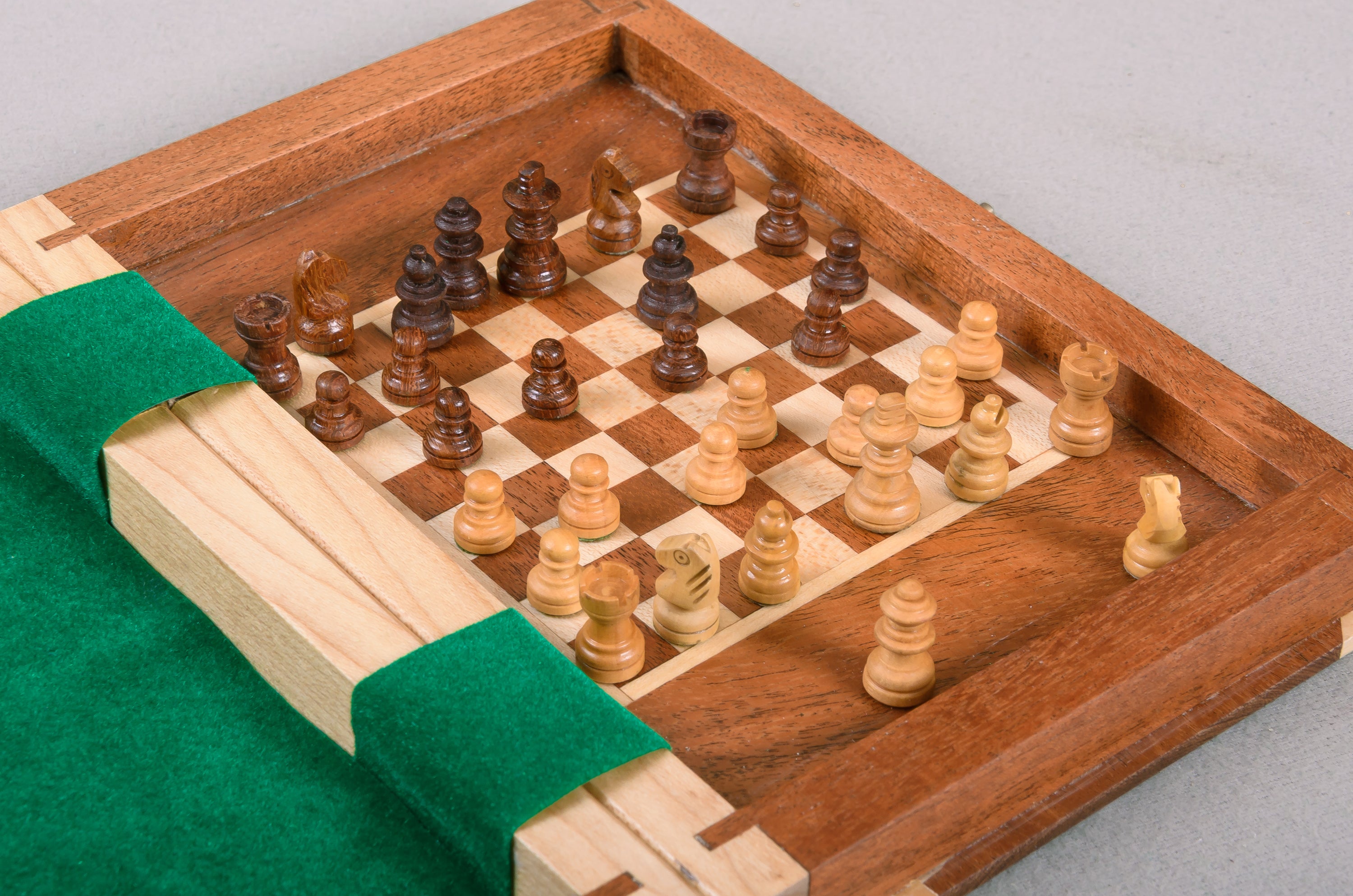IMPERFECT - BOOK WOODEN MAGNETIC Travel Chess Set - SMALL – House