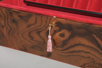 Signature Fitted Coffer Chess Box - Walnut Burl