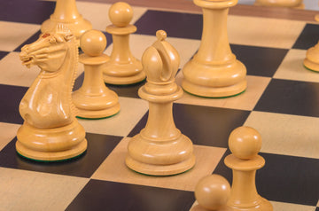 The Congress Luxury Chess Pieces - 4.4