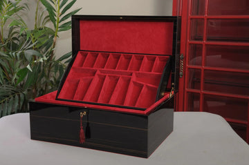 Signature Fitted Coffer Chess Box - Macassar Ebony