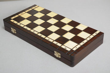 The Large Pearl Chess Set