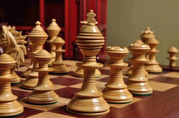 The Pavia Series Luxury Chess Pieces - 4.4