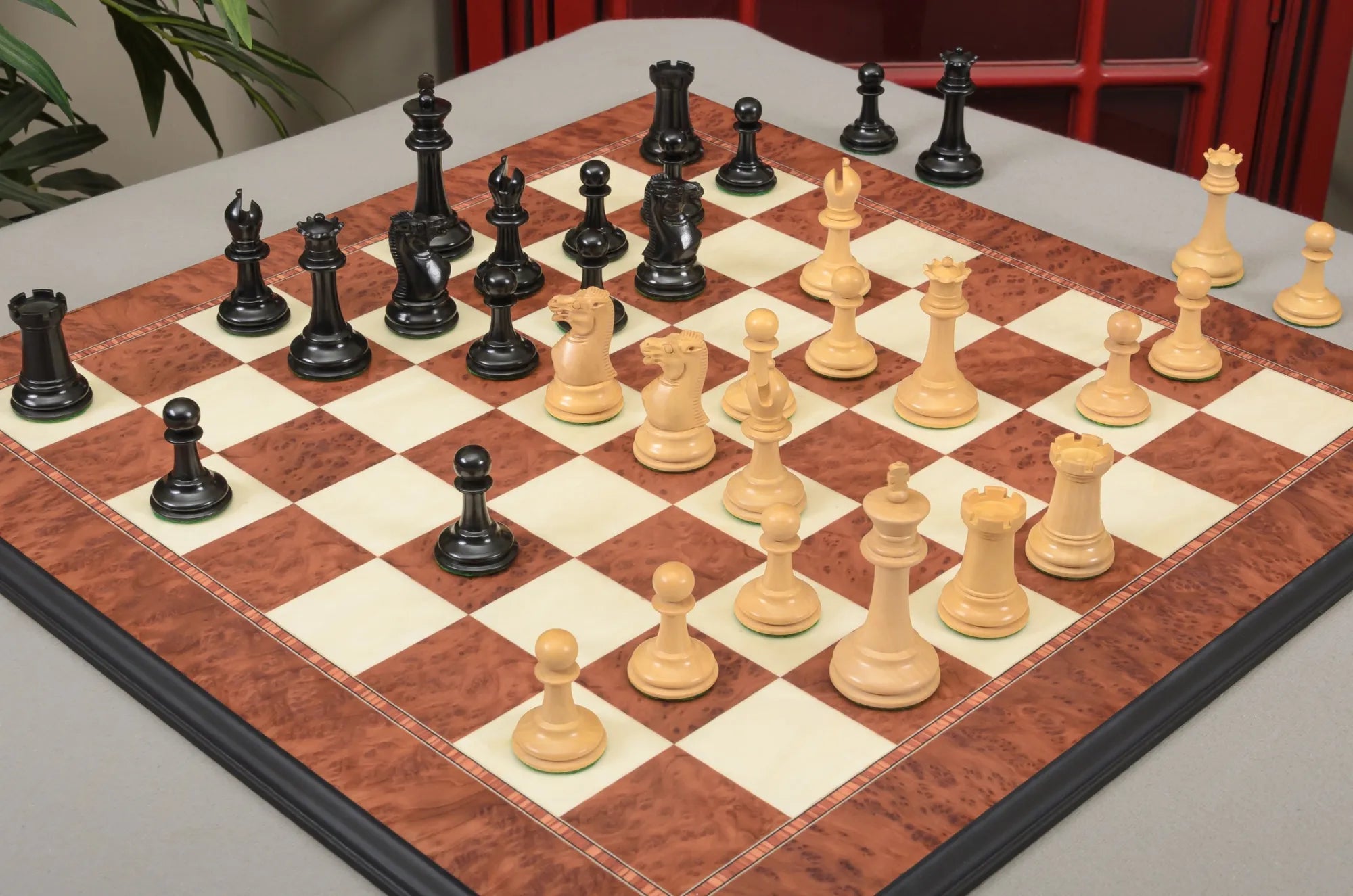 The Library Collection - Anderssen Dropjaw Series Luxury Chess