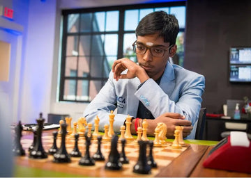 The 2024 Sinquefield Cup Official Series Chess Pieces - DGT-Enabled