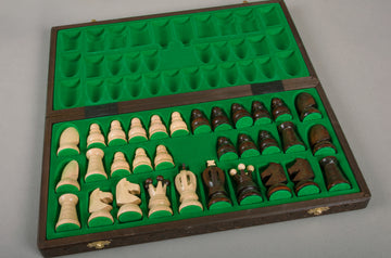 IMPERFECT - The King's Large Chess Set