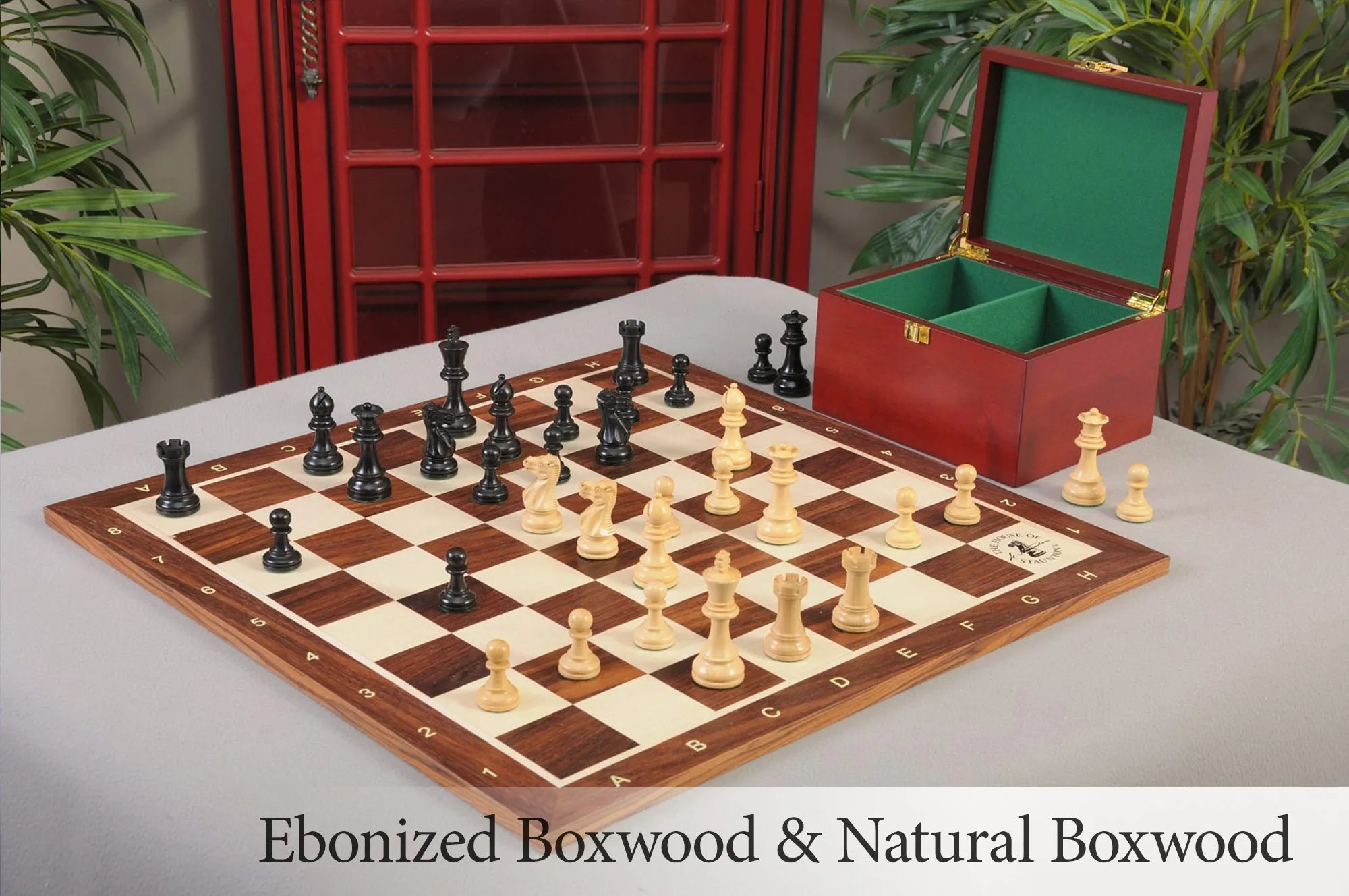 The Library Grandmaster Chess Set & Rosewood Board Combination ...