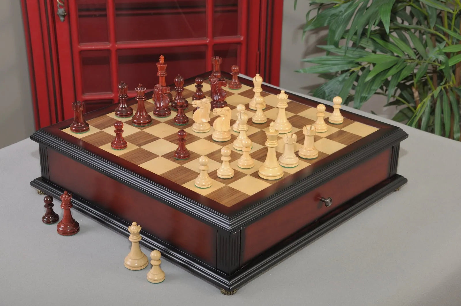 The Reykjavik 2 Library Chess and Tiroir Combination – House of Staunton