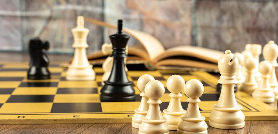 Checkmate Patterns: Must-Know Checkmates for Club Player