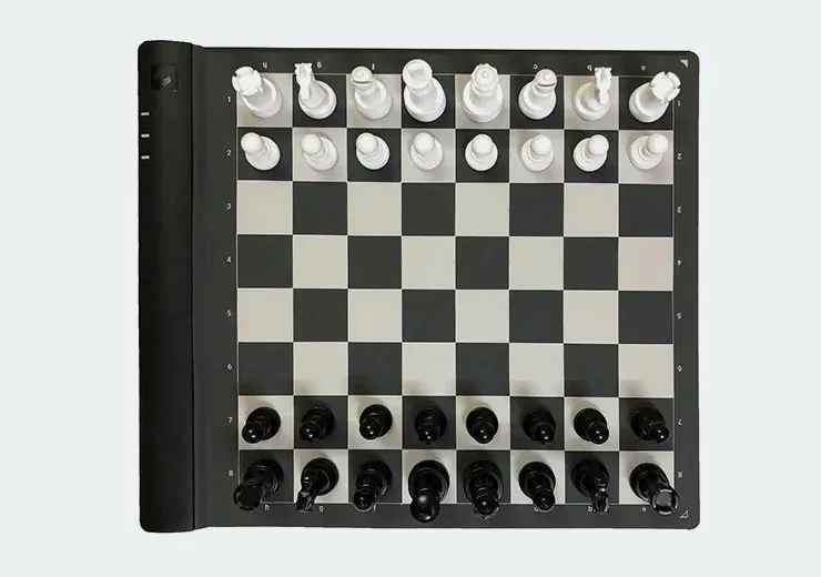 Electronic Chess Boards (E-Boards)