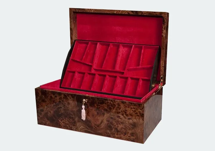 Signature Chess Coffers Signature Chess Coffers