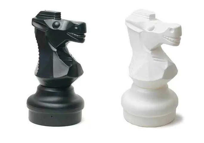 Giant Chess Pieces Giant Chess Pieces
