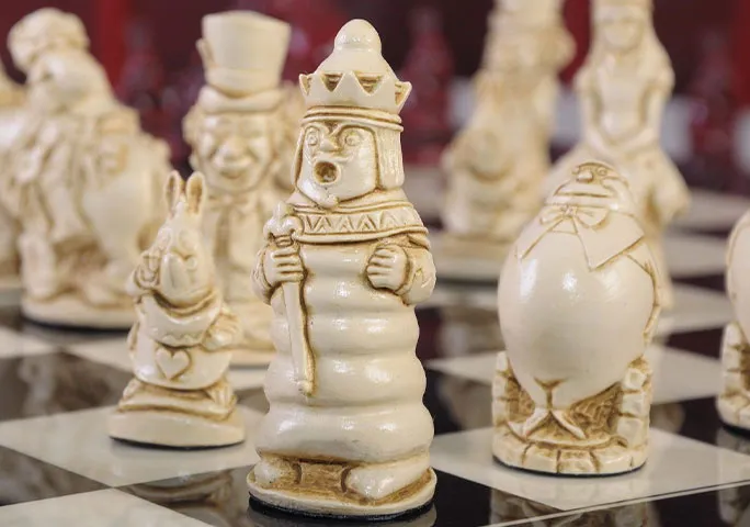 Themed Chess Pieces Themed Chess Pieces