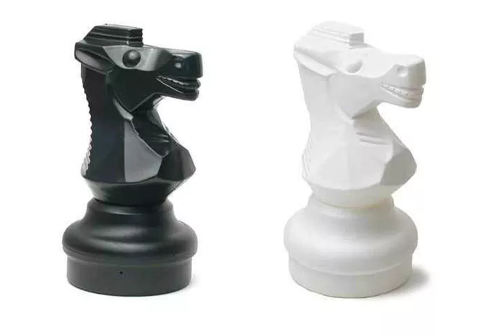 Giant Chess Pieces