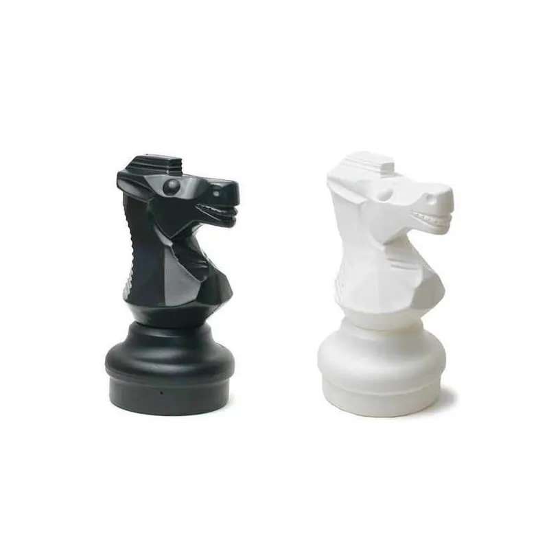 Garden Giant Plastic Chess Pieces - PAWN