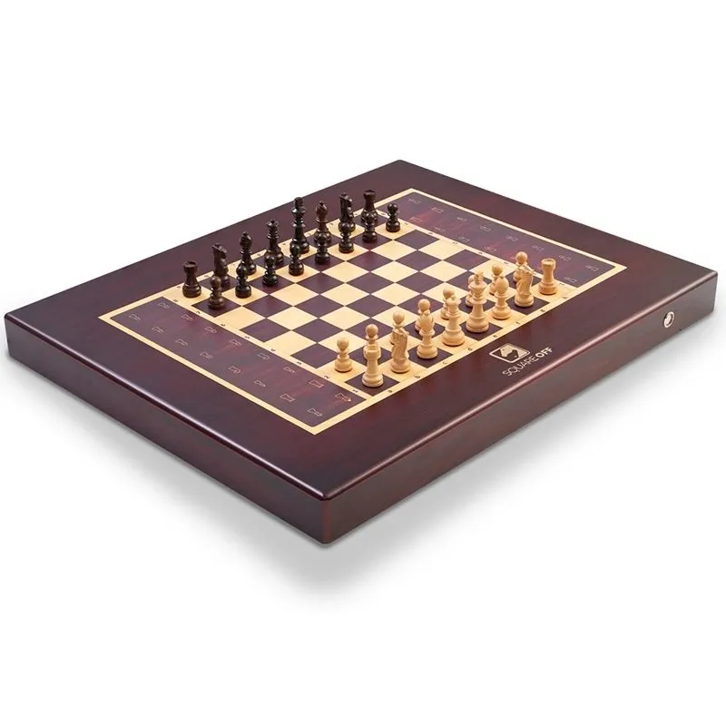 Smart chessboard straight out of 'Harry Potter' moves its pieces