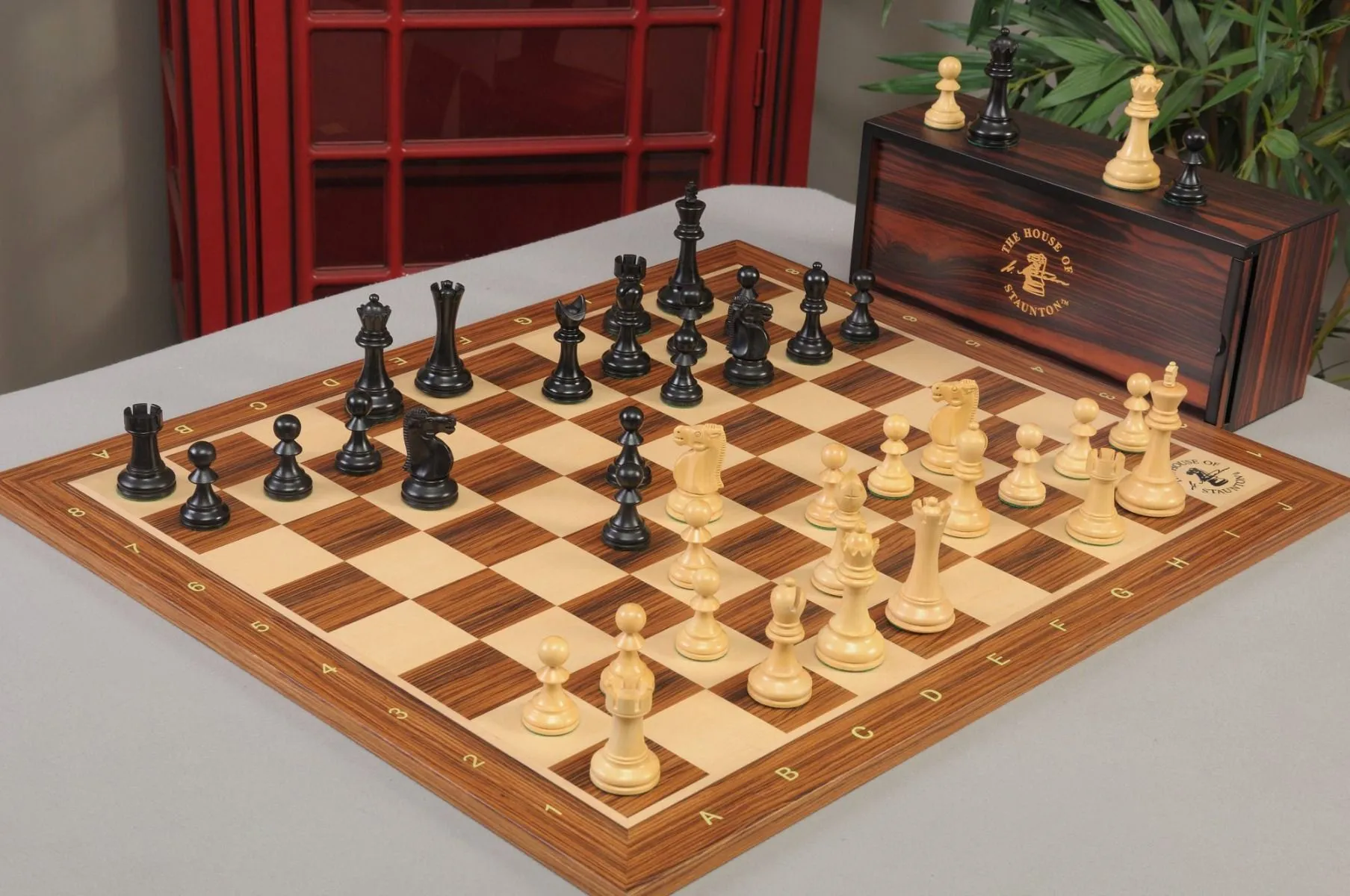 The Capablanca Chess Burmese Rosewood Edition - Reykjavik II