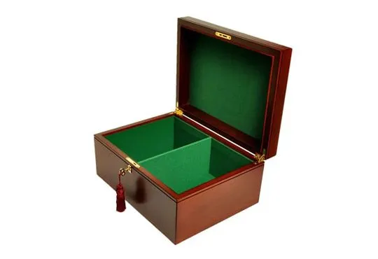 Large Mahogany Premium Chess Box