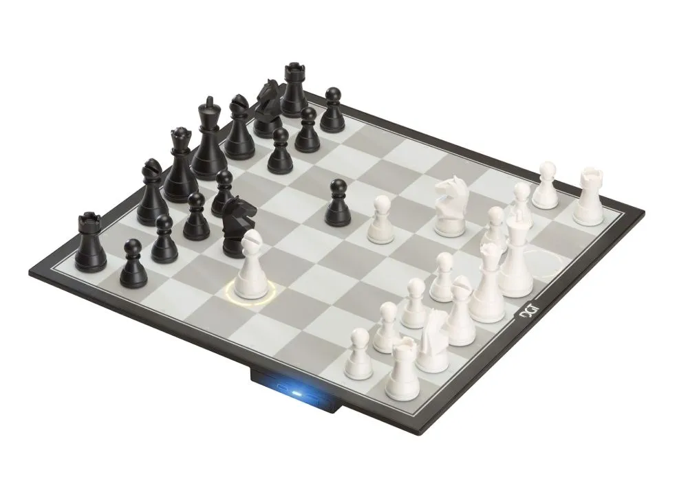 The DGT Electronic Chessboard USB – Chess House